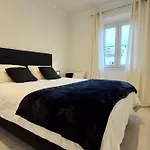Appartement Charming One-bedroom Flat On Rue Hoche Cannes
