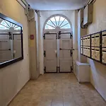 Apartman Charming One-bedroom Flat On Rue Hoche Cannes