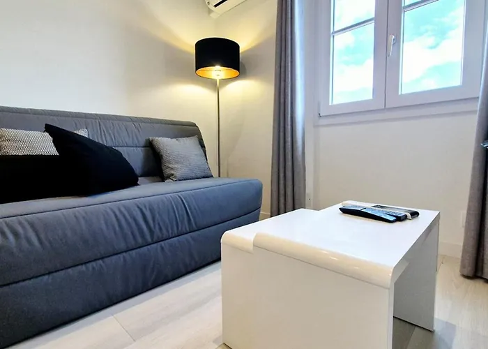 Διαμέρισμα Charming One-bedroom Flat On Rue Hoche *