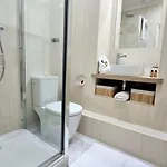Apartment Charming One-bedroom Flat On Rue Hoche